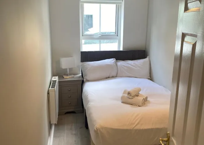 St Patricks Avenue Apartment, H91a4w7