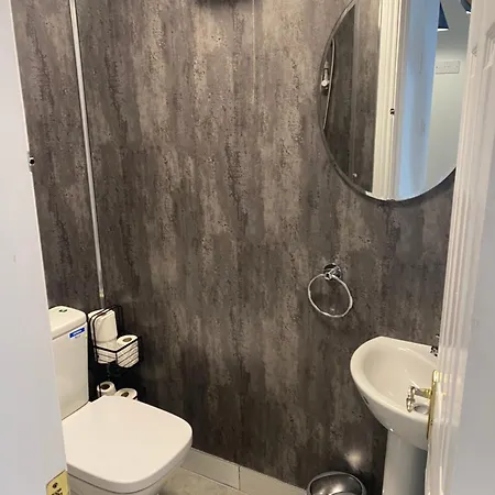 Apartment St Patricks Avenue Apartment, H91a4w7 Galway